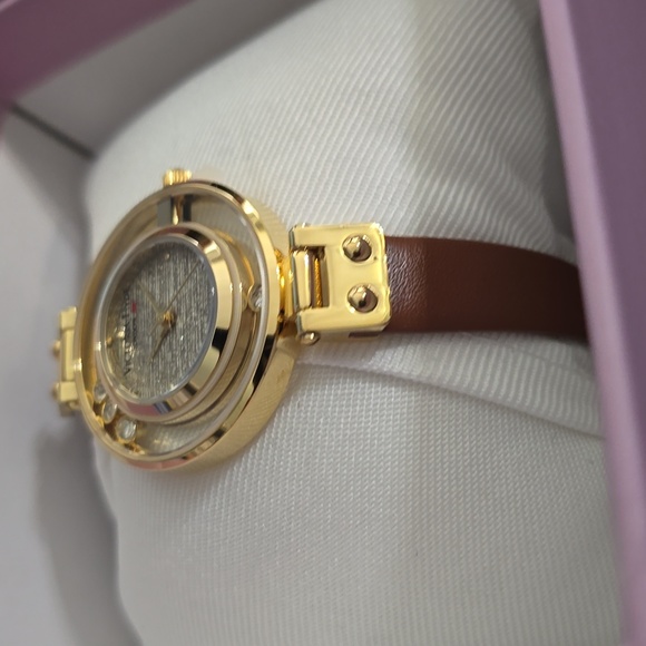 VICTORIA HYDE LONDON Ladies SPARKLE STAR Quartz  Watch NEW WITH TAGS AND BOX - Picture 8 of 13